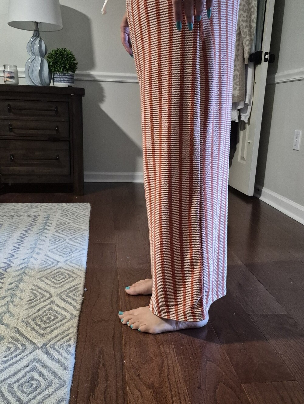 Zenana Outfitters Rust and White Striped Wide-Leg Lounge Pants Set NEW - Picture 6 of 6